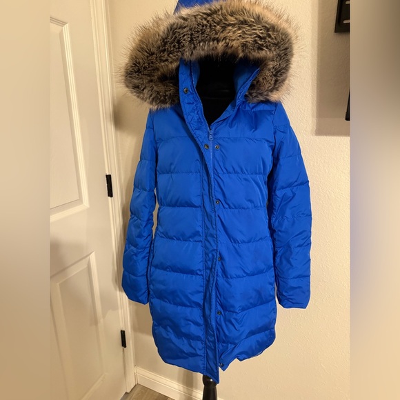 Lands' End Vibrant Blue Puffer Coat with Faux Fur Hood - Picture 6 of 8